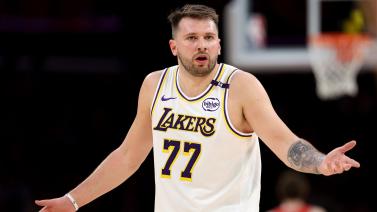 步行者逆风 步行者逆风